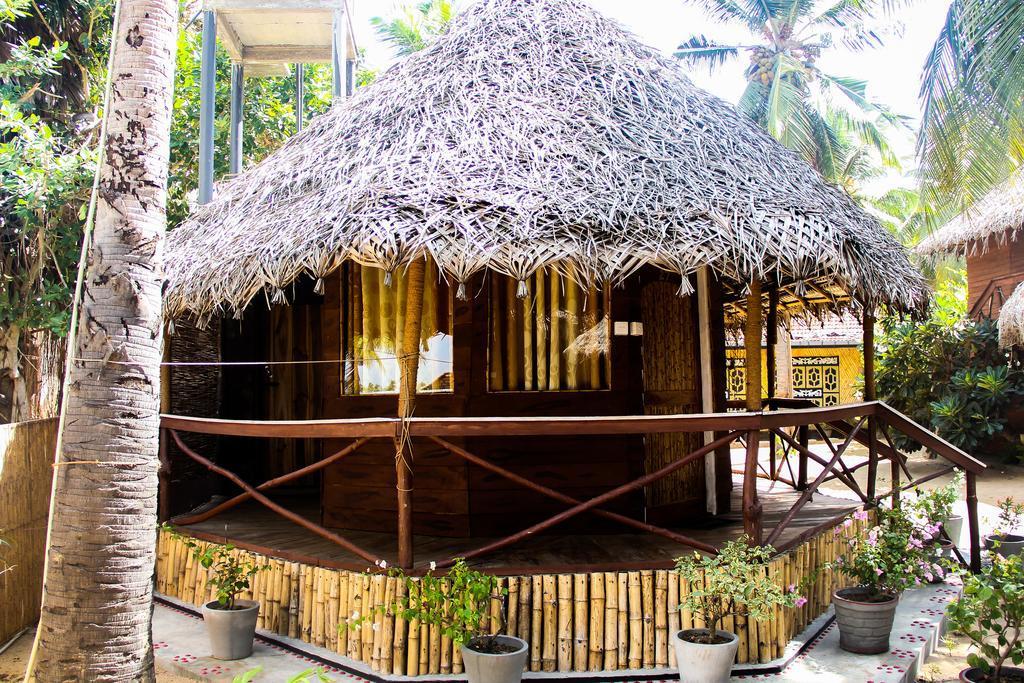 Scoop Cabana Kitesurfing Kalpitiya Exterior photo